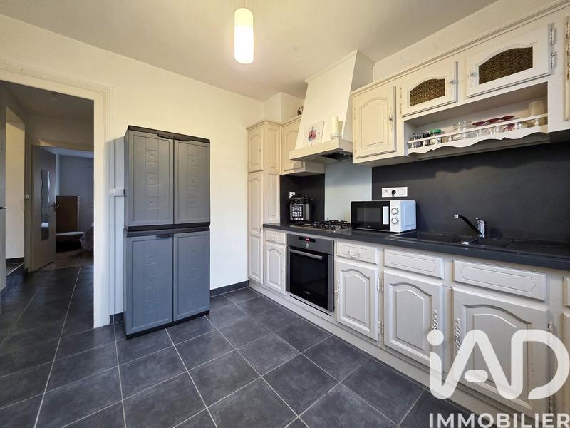 Maison - 80 m² - 4 pièces