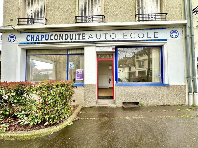 Local commercial - 55 m² - 4 pièces