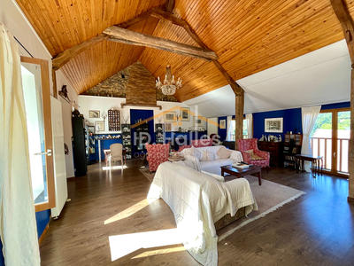 Maison - 152 m² - 5 pièces