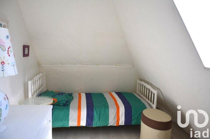 Maison - 121 m² - 8 pièces