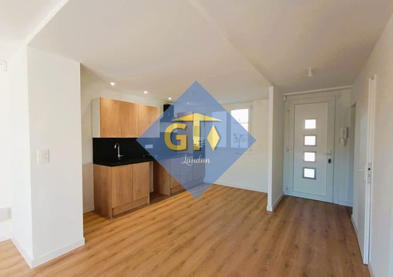 Maison - 97 m² - 5 pièces