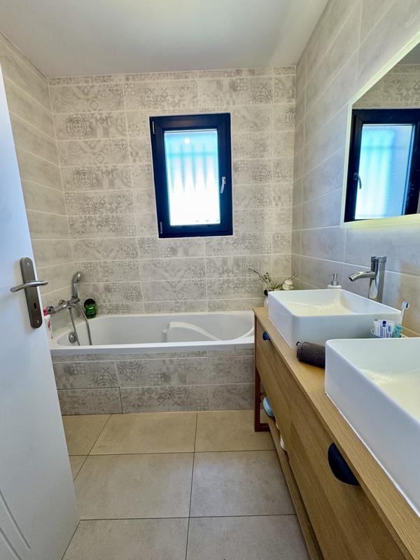 Maison - 89 m² - 4 pièces