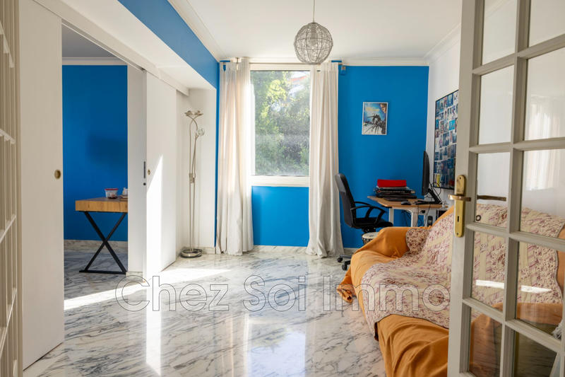 Appartement - 143 m² - 5 pièces