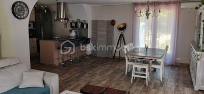 Maison - 130 m² - 5 pièces