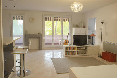 Appartement - 84 m² - 4 pièces