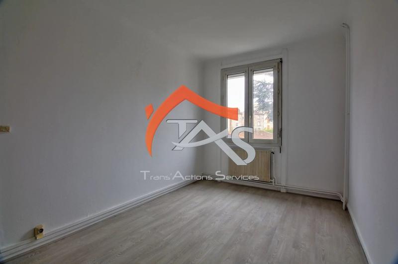 Maison - 121 m² - 5 pièces