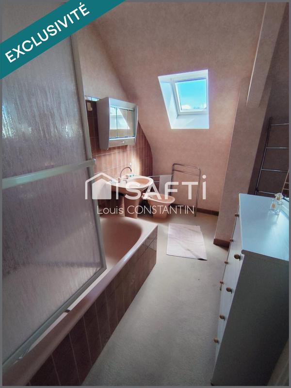 Maison - 174 m² - 9 pièces