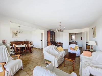 Appartement - 74 m² - 3 pièces