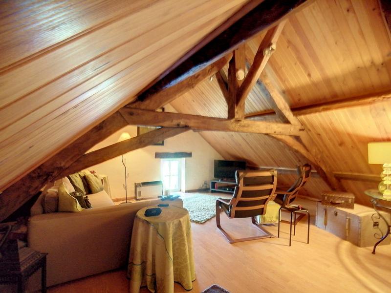 Maison traditionnelle - 94 m² - 6 pièces