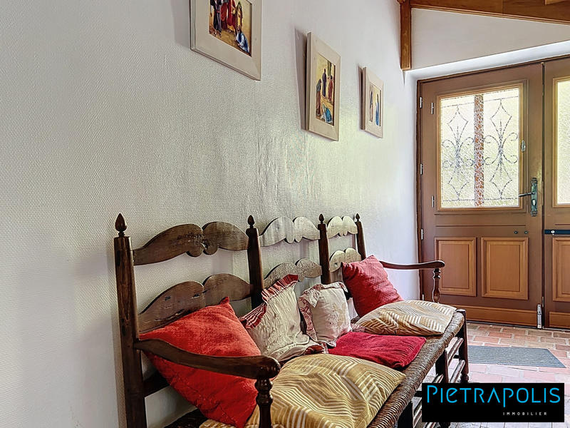 Maison - 268 m² - 10 pièces