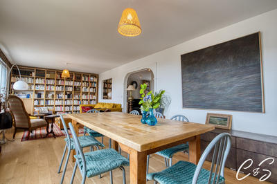 Maison - 161 m² - 6 pièces