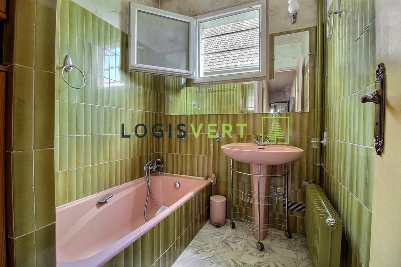 Maison - 170 m² - 8 pièces