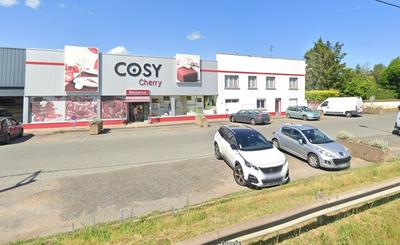 Local commercial - 1 295 m² - 2 pièces