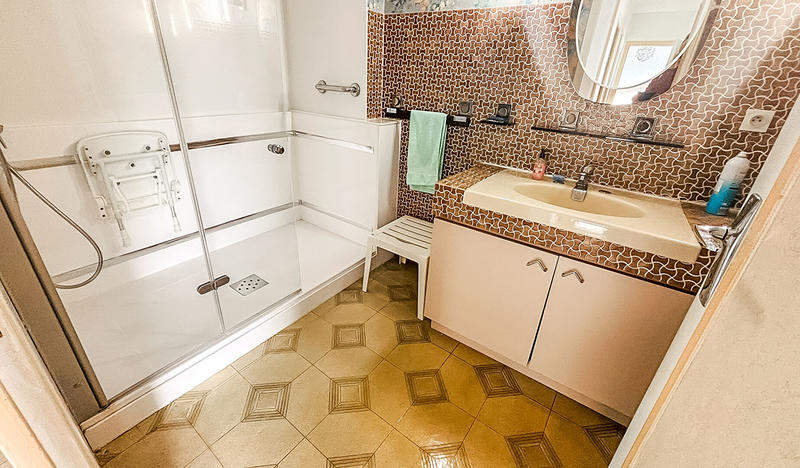 Appartement - 101 m² - 4 pièces