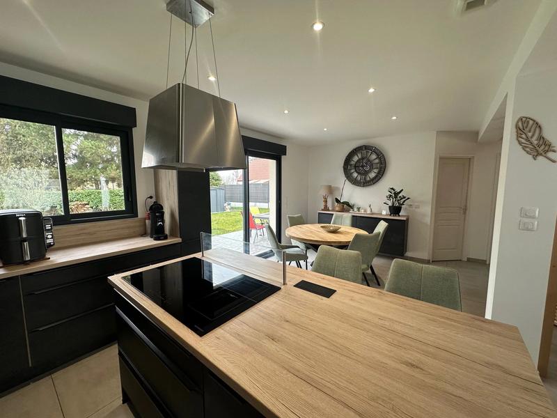 Maison - 114 m² - 6 pièces