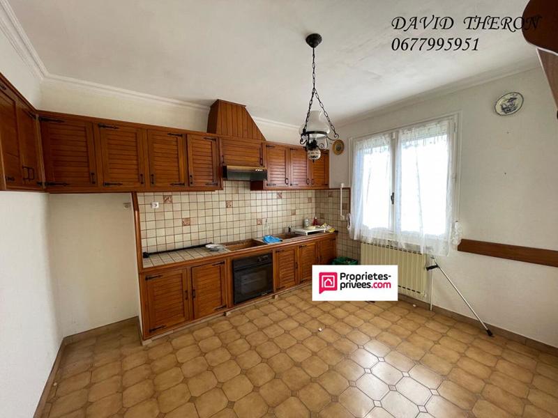 Maison - 139 m² - 9 pièces