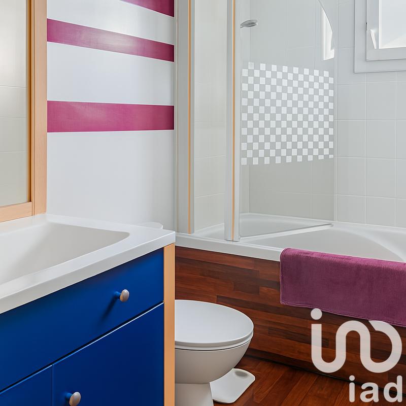 Maison - 150 m² - 8 pièces