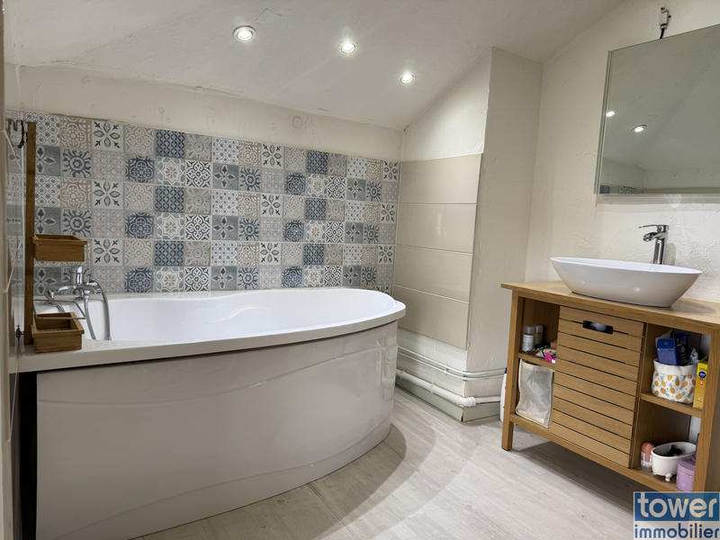 Maison - 150 m² - 6 pièces