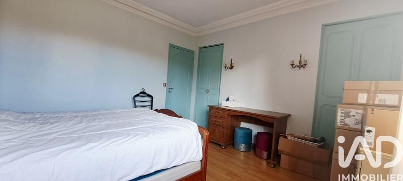 Maison - 229 m² - 7 pièces