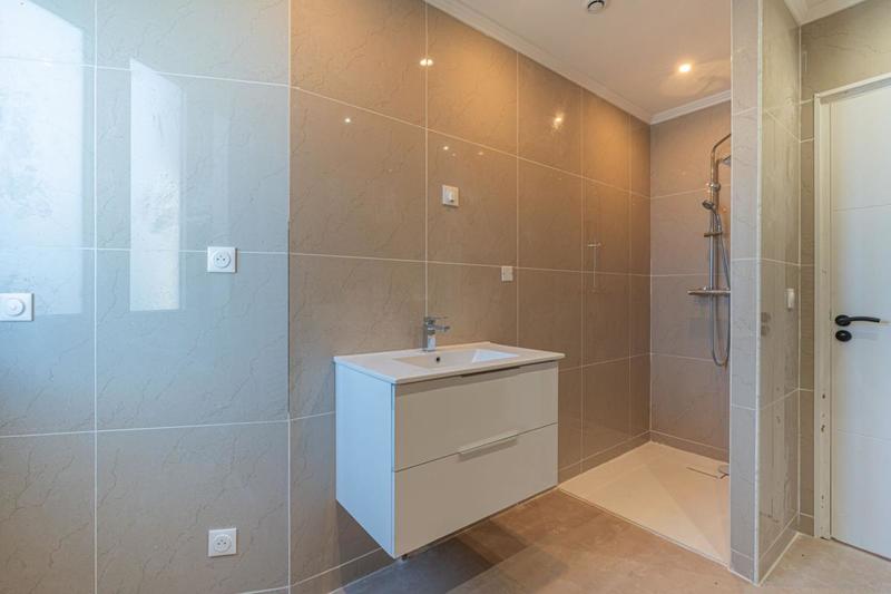 Maison - 111 m² - 6 pièces