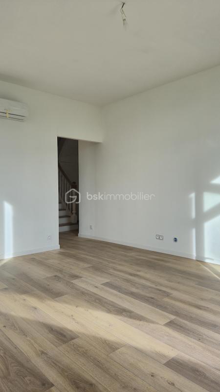 Maison de ville - 69 m² - 4 pièces