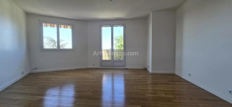 Appartement - 93 m² - 4 pièces