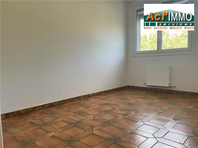 Appartement - 77 m² - 3 pièces