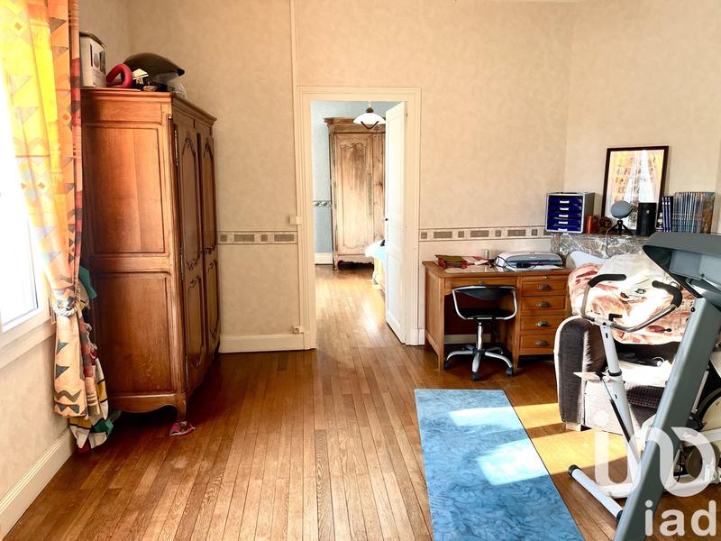 Maison - 180 m² - 7 pièces