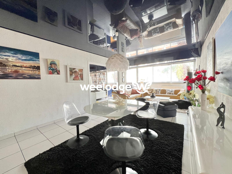 Appartement - 102 m² - 4 pièces