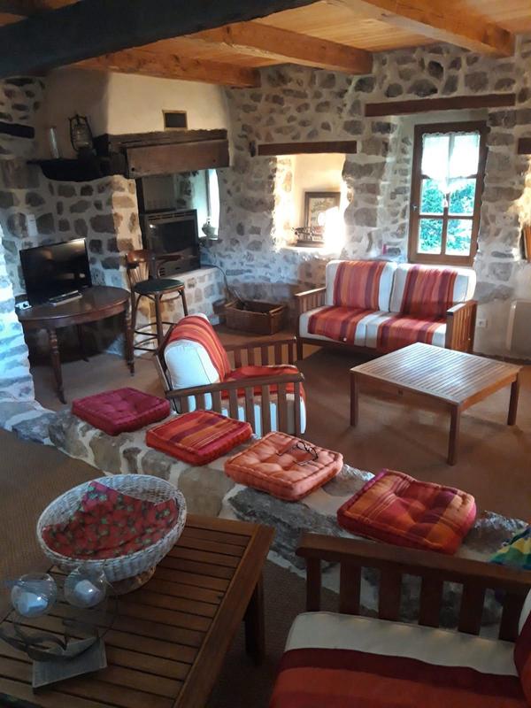 Maison ancienne - 108 m² - 4 pièces