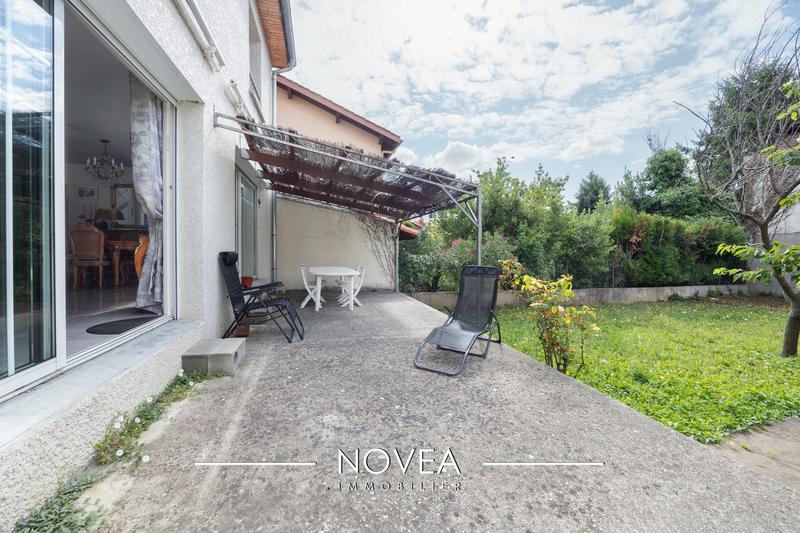 Villa - 137 m² - 6 pièces