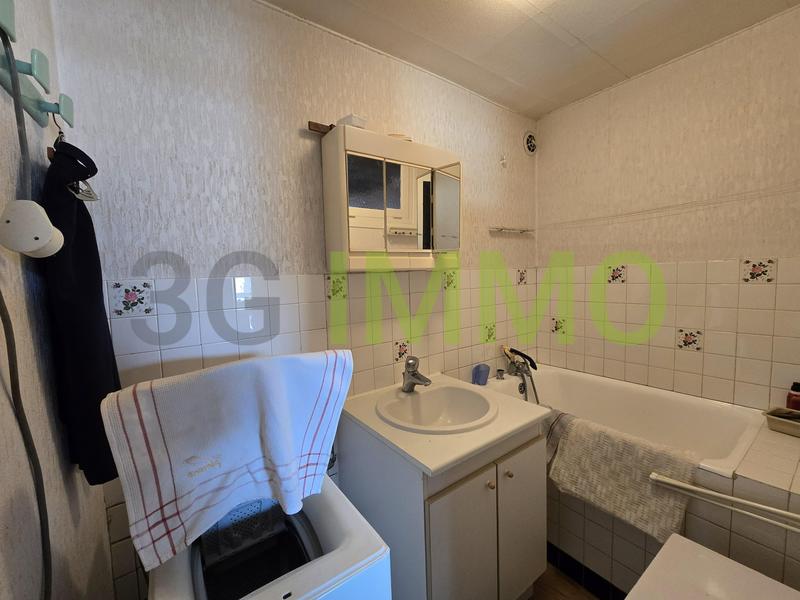 Maison - 102 m² - 6 pièces