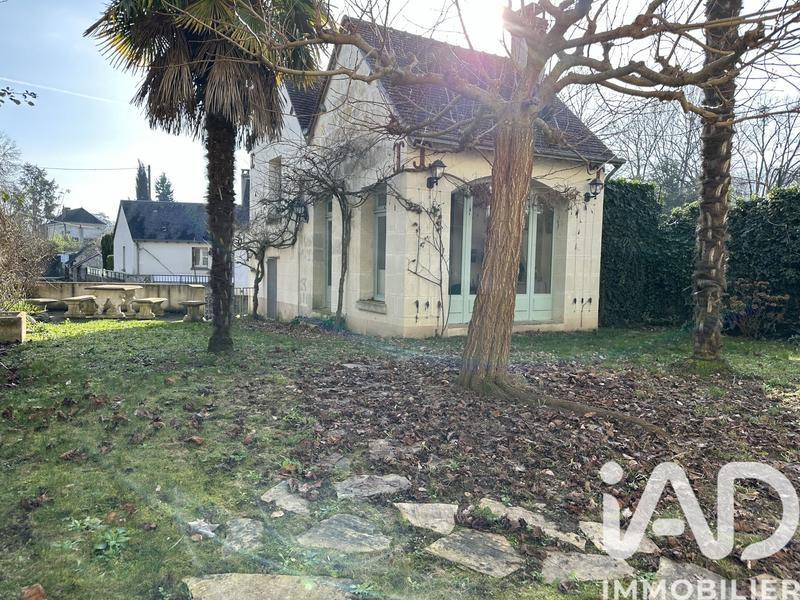 Maison - 295 m² - 13 pièces