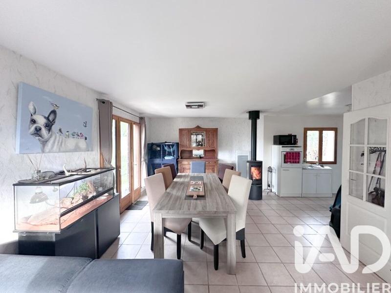 Maison - 93 m² - 4 pièces