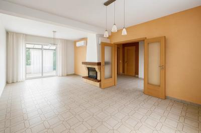 Maison traditionnelle - 121 m² - 6 pièces