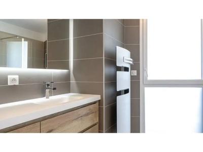 Appartement - 106 m² - 4 pièces