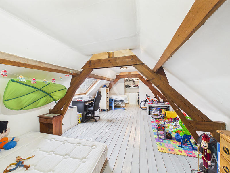 Local commercial - 44 m² - 2 pièces