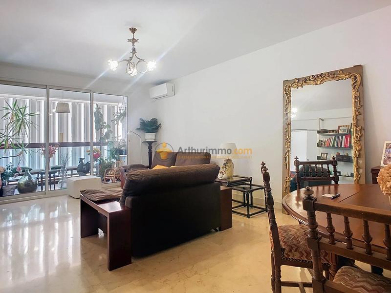 Appartement - 80 m² - 3 pièces