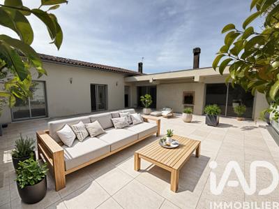 Appartement - 112 m² - 3 pièces