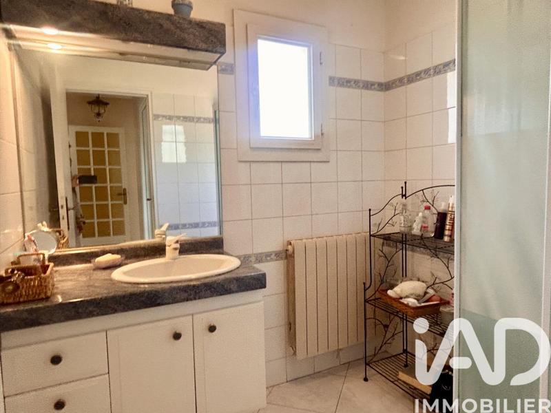 Maison - 90 m² - 3 pièces