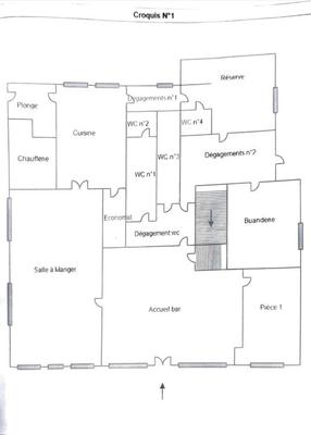 Maison ancienne - 350 m² - 16 pièces