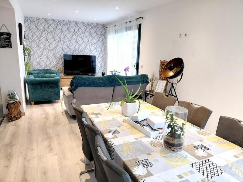 Maison - 120 m² - 5 pièces