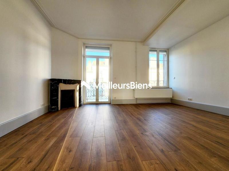 Maison de ville - 198 m² - 7 pièces