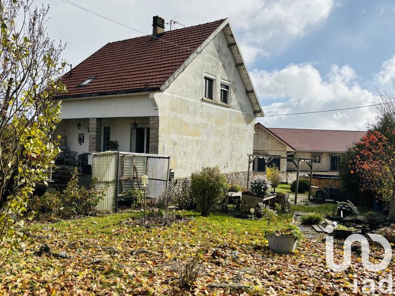 Maison - 90 m² - 4 pièces