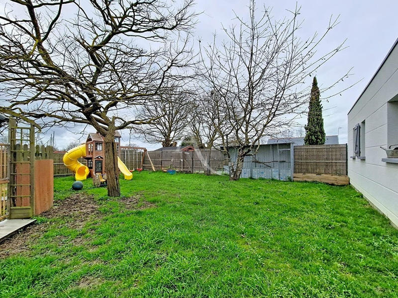 Maison - 166 m² - 9 pièces