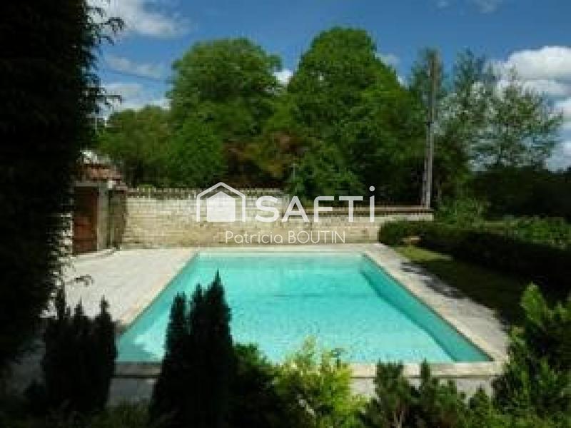 Maison de maîtres - 339 m² - 13 pièces