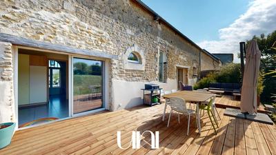 Corps de ferme - 284 m² - 7 pièces