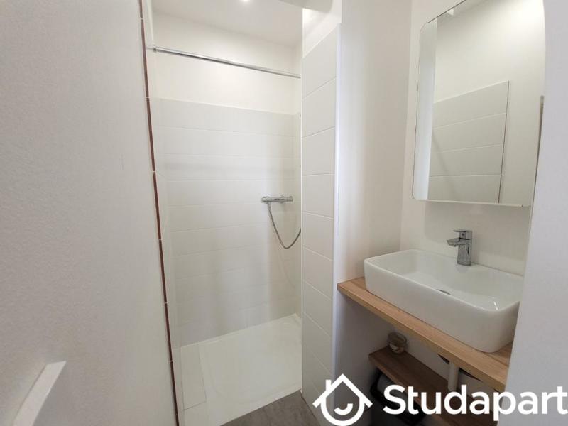 Chambre - 62 m² - 1 pièce