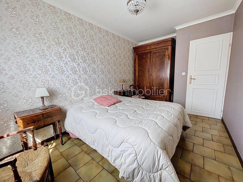 Maison - 99 m² - 5 pièces