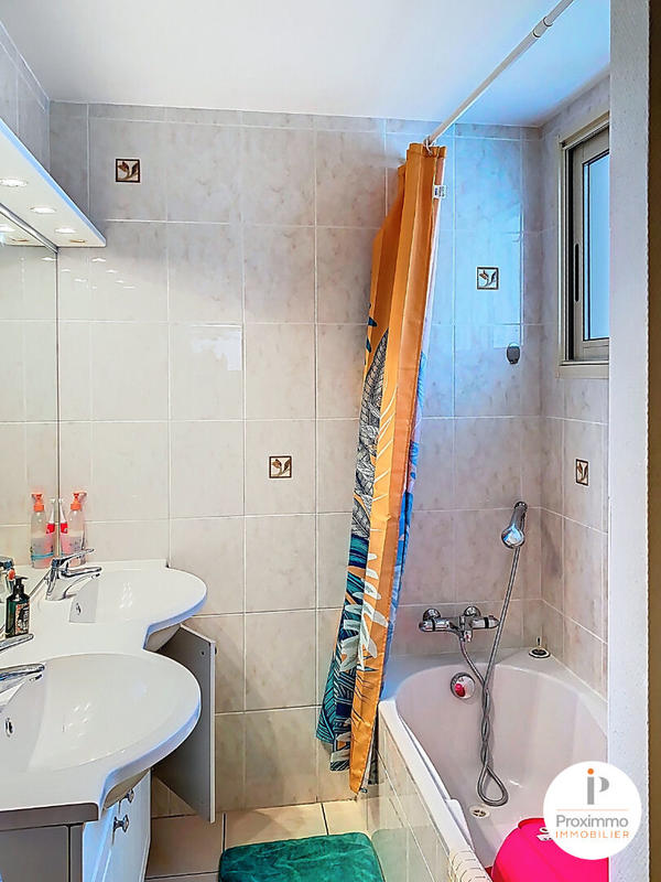 Maison - 87 m² - 4 pièces